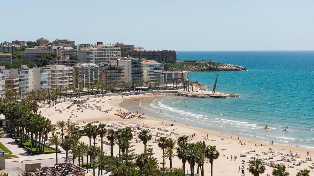 Apartamento Centrico Con Piscina Salou Luaran gambar