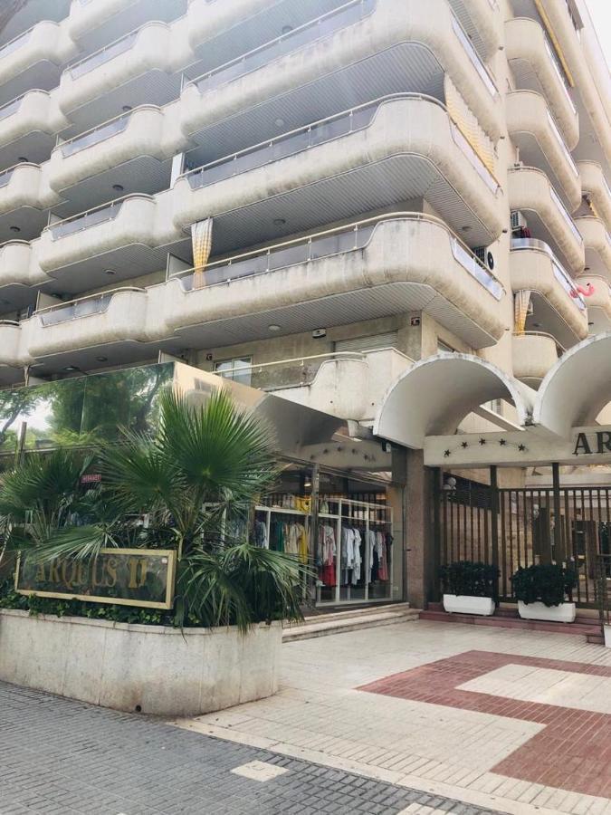 Apartamento Centrico Con Piscina Salou Luaran gambar